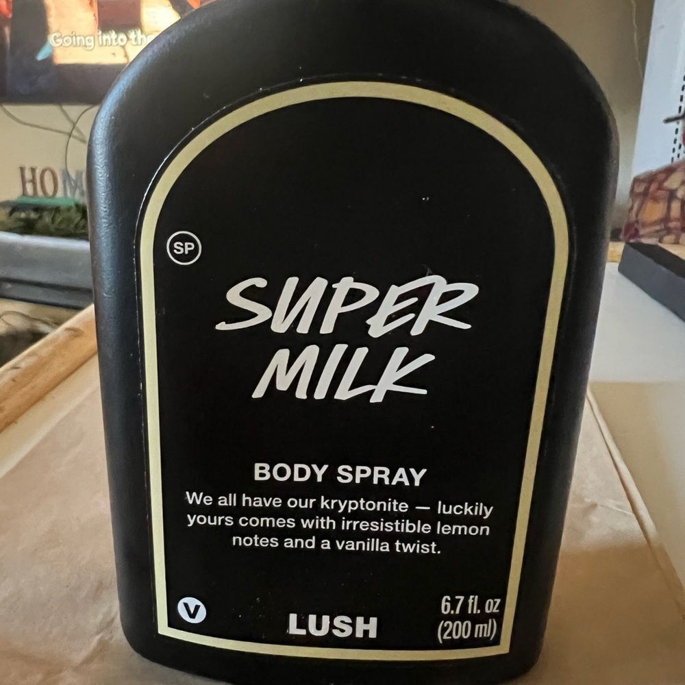 Lush Super Milk Body Spray - LIMITED EDITION 6.7 oz - Picture 3 of 8